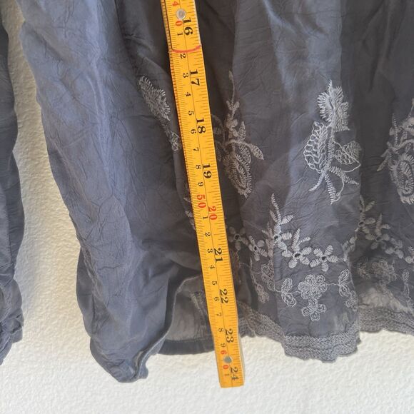 Johnny Was Cupra Rayon Tunic Blouse Top Women's Small Gray Embroidered Floral - Picture 6 of 7